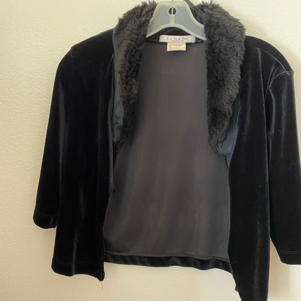 La Belle velvet with faux fur collar cropped jacket.